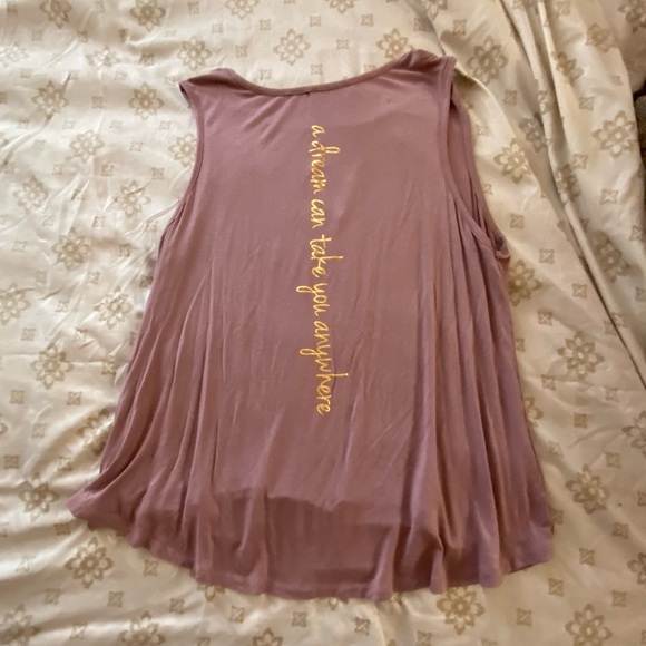 Plus size mauve sleeveless top - Picture 2 of 3